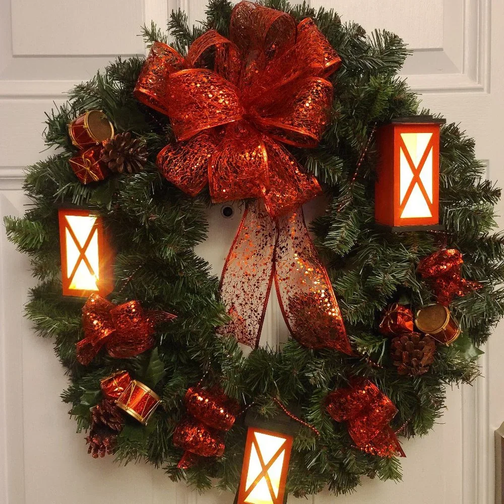 Seasonal Wreaths - EASTER, Fall, Christmas, Winter, Hannukah, White puff: Pick 1
